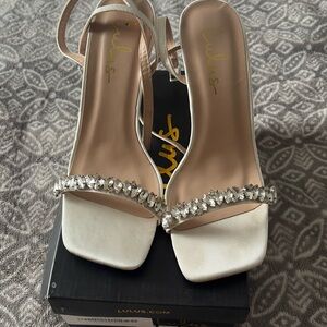 Lulus Bridal heel used a few hours for my bridal shower .